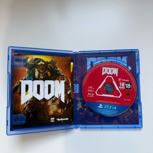 Doom PlayStation 4 like new
