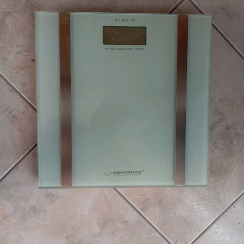 Scale like new with body weight and composition measurement