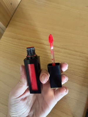Estée Lauder red lipstick new