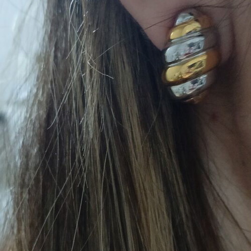 Vintage clip-on earrings, gold and silver