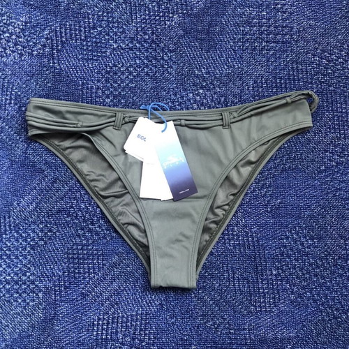 O'neill Swim Bikini bottoms new, sizes S and M, assorted colors