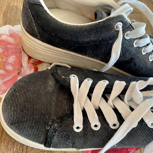 Triple Kick sneakers black canvas with metallic shine like new size 37
