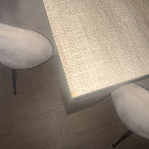 Dining table used, very sturdy, marble bought, without chairs