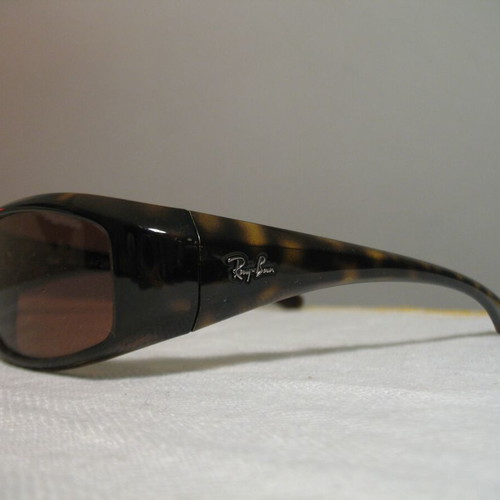 Ray Ban RB4325 Unisex sunglasses like new, brown