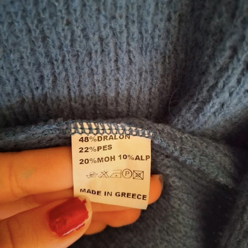 Knitted short-sleeve wool cardigan like new, petrol color, size S-M