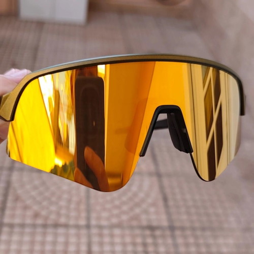 Oakley Gold sunglasses, like new