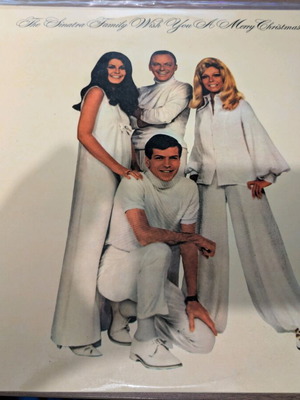 The Sinatra Family Wish You A Merry Christmas LP like new, Greek edition