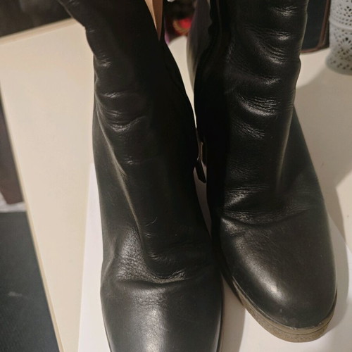 Leather ankle boots size 39 used with platform heel, black