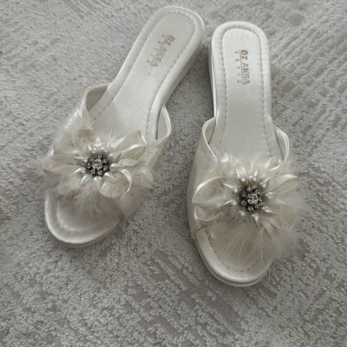 Bridal slippers new, size 38 but fit 36-37, white
