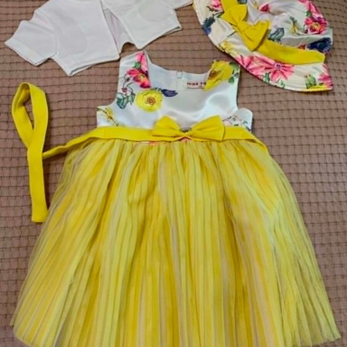 Baby dress set with hat for 12 months, like new, floral yellow