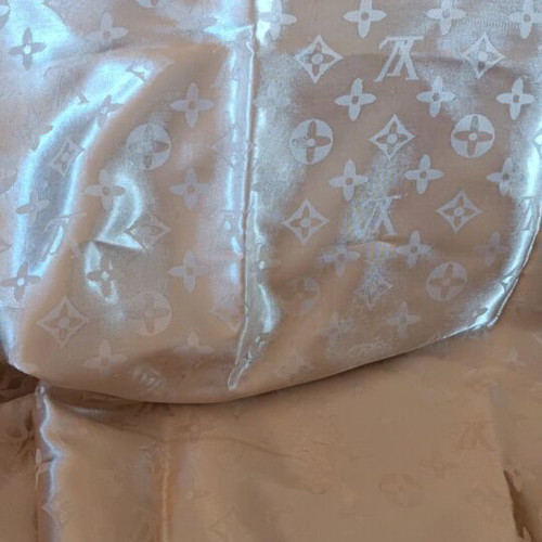 Silk pashmina like new, beige and gold