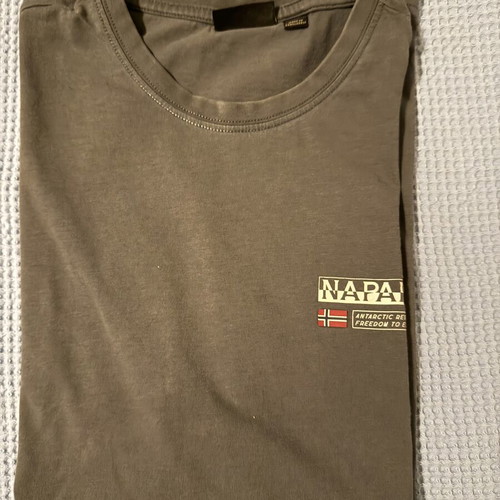 Napapijri men's T-shirt S-Kasba used, size M