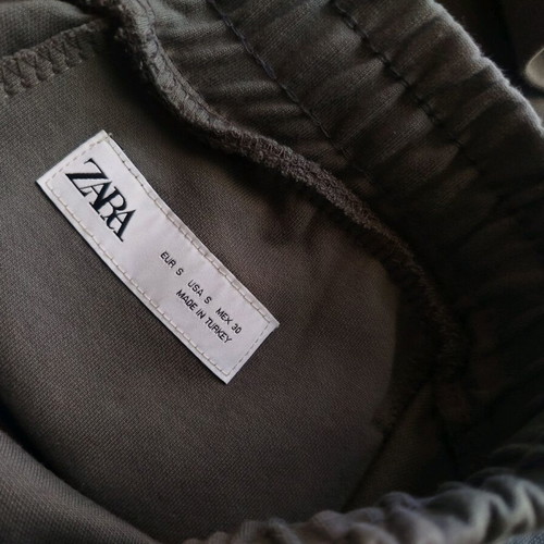Zara shorts size Small like new, gray
