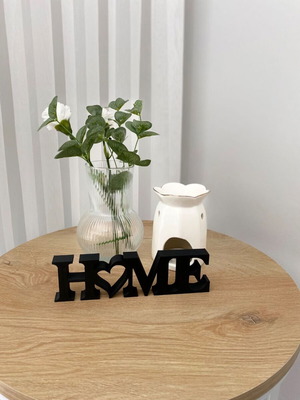 Home decorative table piece new in white or black