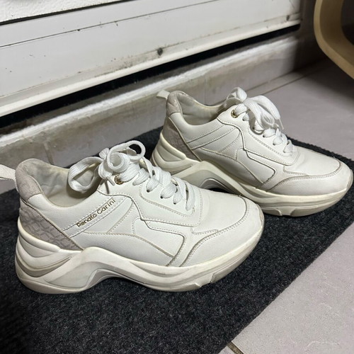 Renato Garini sneakers size 37 like new, white with beige details
