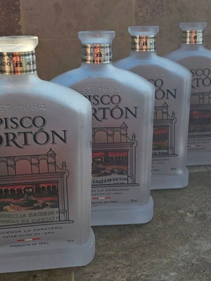 Μπουκάλια κενά PISCO PORTON από Περού σαν καινούργια, πακέτο 4 τεμαχίων