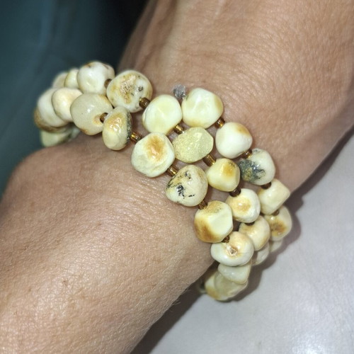 Bracelet made of solid royal Baltic amber, beige, new