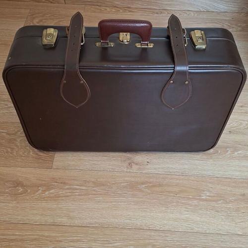 Vintage suitcase like new, brown