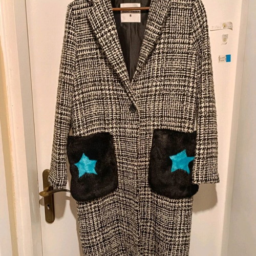 Front Street 8 coat like new, gray
