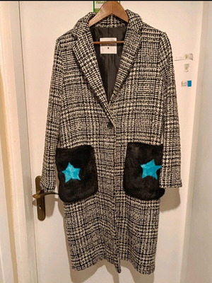 Front Street 8 coat like new, gray