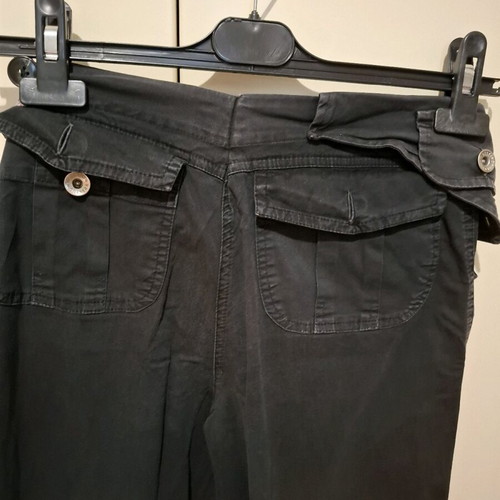 Bellino women's capri pants like new, size L, black