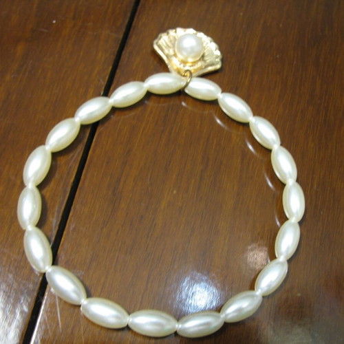 Elastic anklet new with oval pearls