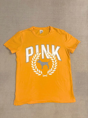 Victoria’s Secret PINK short-sleeve T-shirt new, orange with silver