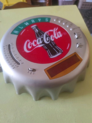 Coca Cola '70 digital tabletop alarm clock radio used