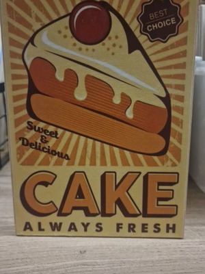 Wooden Cake decoration like new, size 13×18 cm