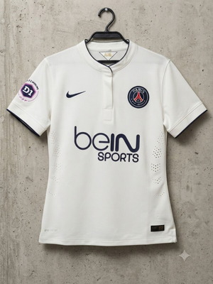 Nike Paris Saint-Germain PSG 2014 Women's Away Jersey Henning 22 Size M like new