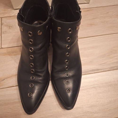 ALE leather ankle boots used, black size 40 with studs