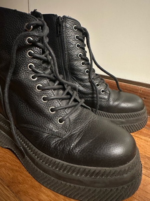 Steve Madden boots used, leather, size 37, black