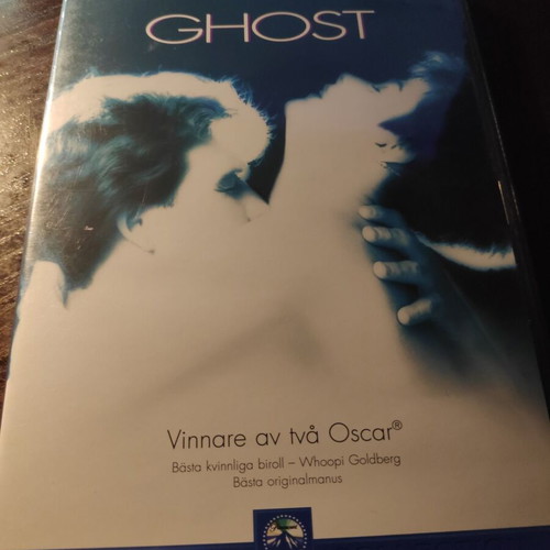 Ghost DVD used, romantic drama thriller with Patrick Swayze