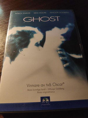 Ghost DVD used, romantic drama thriller with Patrick Swayze