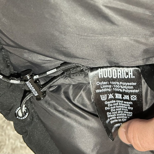 Hoodrich puffer jacket new, size M black