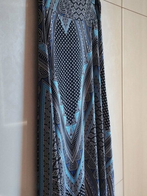 Long skirt with geometric patterns, size M, like new condition