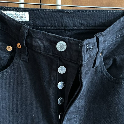 Levi's 501 Original Premium black denim like new, size W25 L26