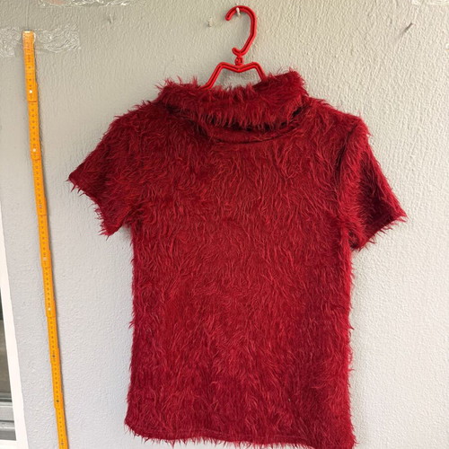 VOKE Bordeaux Fuzzy Blouse with Turtleneck and Short Sleeve like new