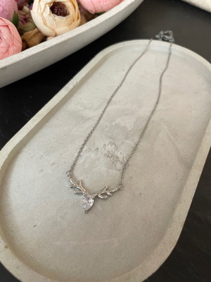 Deer pendant new, steel silver color