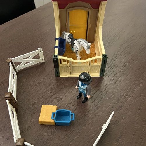 Playmobil 6935 Horse Box “Appaloosa” set like new with figure and instructions