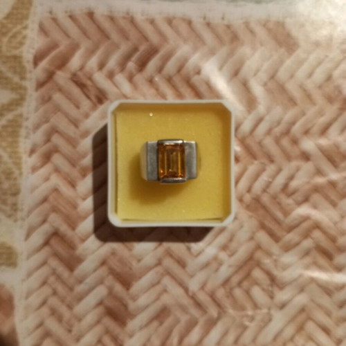 Silver 925 vintage ring with citrine stone like new
