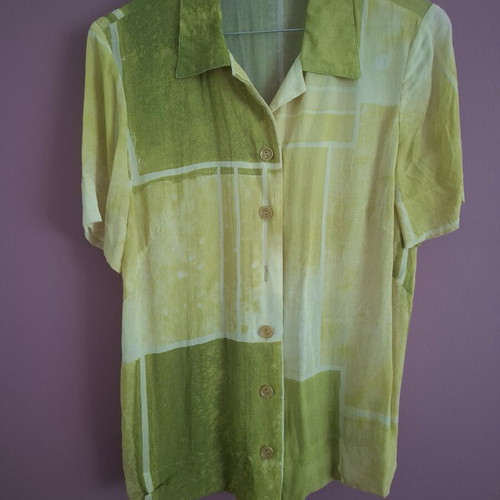 Nienhaus & Lotz women's short-sleeve shirt like new, lime green colorblock