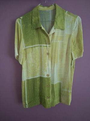 Nienhaus & Lotz women's short-sleeve shirt like new, lime green colorblock