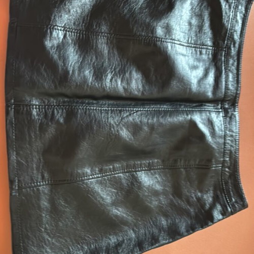 H&M leather skirt like new, black, size L