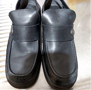 Sp παπούτσια ανδρικο μαυρο χρώμα  Νούμερο 44 σε άριστη κατάσταση 10 € €