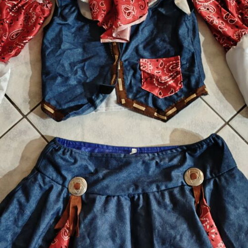 Carnival costume cowboy girl like new up to 9 years