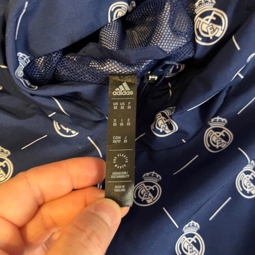 Adidas windbreaker with hood like new, official replica