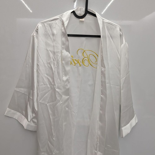 Bridal satin robe white with "Bride" embroidery medium new
