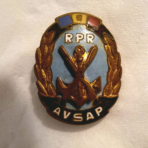 Collectible badge used from the Romanian People's Republic