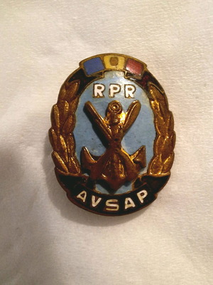 Collectible badge used from the Romanian People's Republic
